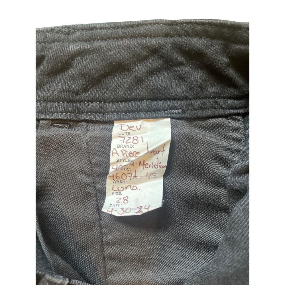 NEW Apiece Apart Women's Meridan
Jeans Relaxed Ballon in Luna Black Sz 28 S - Picture 8 of 9